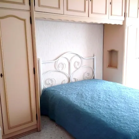 Grand 2 Pieces Climatise Terrasse Vue Mer Apartment *